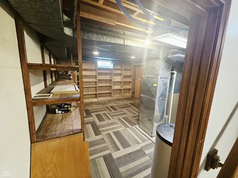 428 Maxwell Road Indianapolis IN 46217