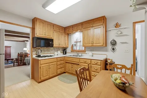 6014 Harsin Lane Indianapolis IN 46235
