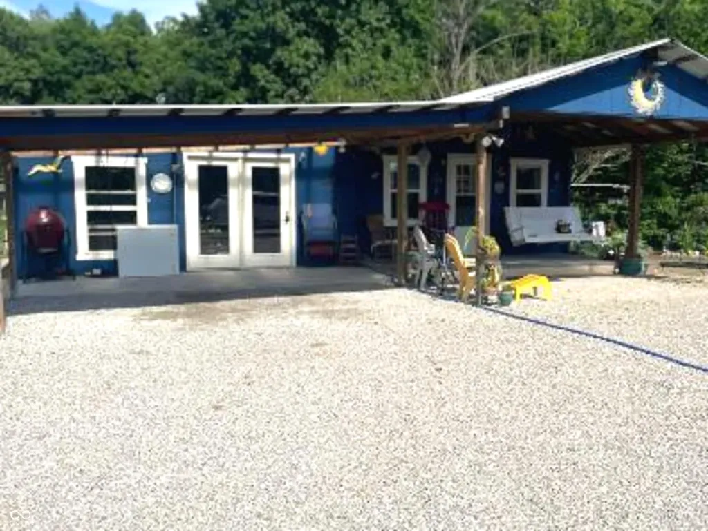 5053 Bittersweet Road Morgantown IN 46160