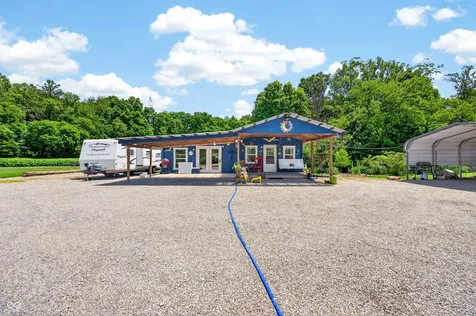 5053 Bittersweet Road Morgantown IN 46160