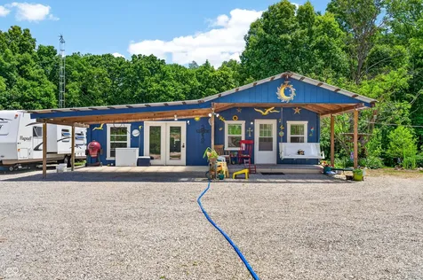 5053 Bittersweet Road Morgantown IN 46160