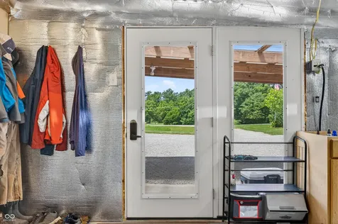 5053 Bittersweet Road Morgantown IN 46160
