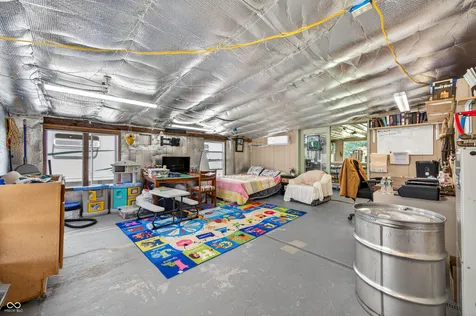 5053 Bittersweet Road Morgantown IN 46160