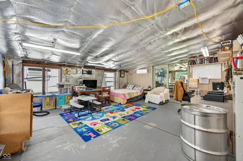 5053 Bittersweet Road Morgantown IN 46160