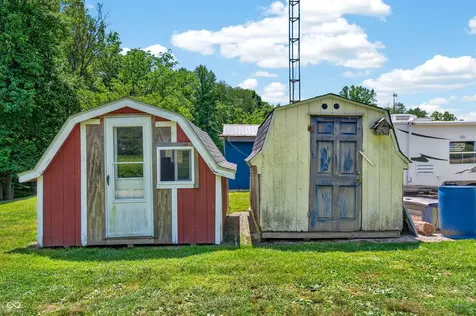5053 Bittersweet Road Morgantown IN 46160
