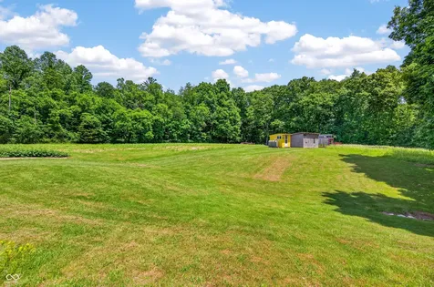 5053 Bittersweet Road Morgantown IN 46160