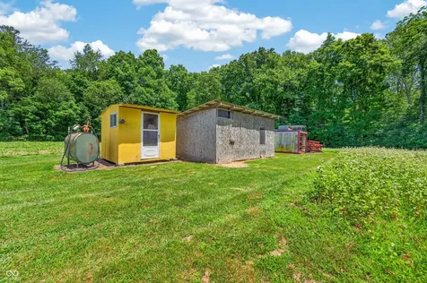 5053 Bittersweet Road Morgantown IN 46160