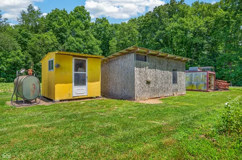 5053 Bittersweet Road Morgantown IN 46160