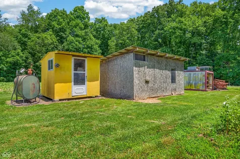 5053 Bittersweet Road Morgantown IN 46160
