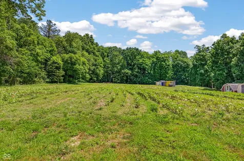 5053 Bittersweet Road Morgantown IN 46160