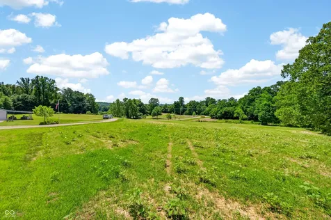 5053 Bittersweet Road Morgantown IN 46160