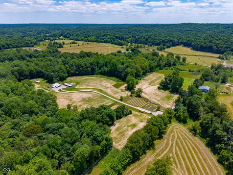 5053 Bittersweet Road Morgantown IN 46160