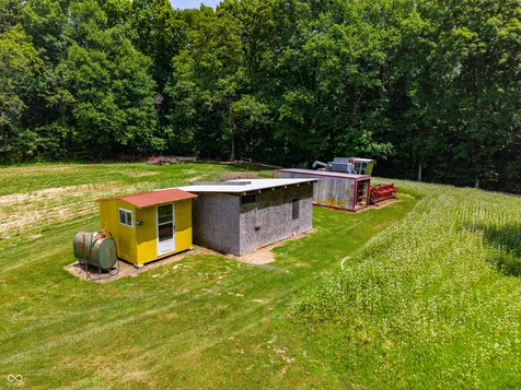 5053 Bittersweet Road Morgantown IN 46160
