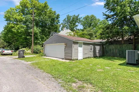 5012 University Avenue Indianapolis IN 46201