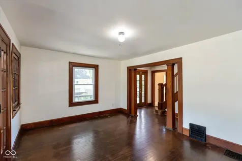 5012 University Avenue Indianapolis IN 46201