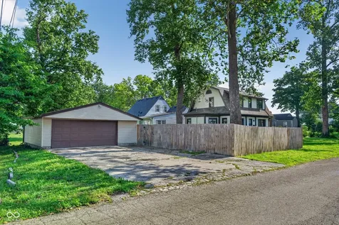 4424 E 37th Street Indianapolis IN 46218
