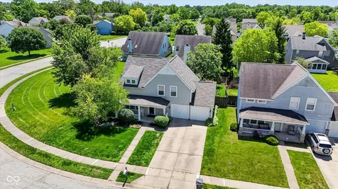 5027 Brookstone Way Indianapolis IN 46268