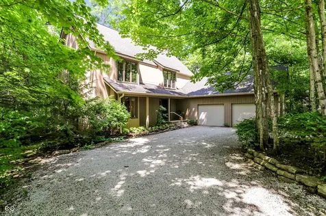 100 Spring Drive Zionsville IN 46077