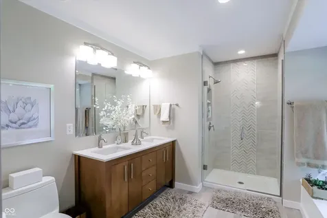 100 Spring Drive Zionsville IN 46077