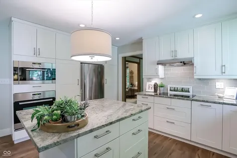 100 Spring Drive Zionsville IN 46077