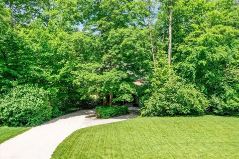 100 Spring Drive Zionsville IN 46077