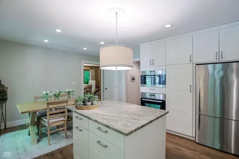 100 Spring Drive Zionsville IN 46077