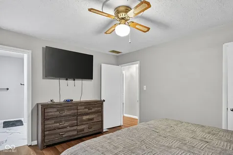 7960 S Sullivan Place Terre Haute IN 47802