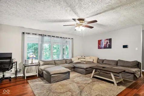 7960 S Sullivan Place Terre Haute IN 47802