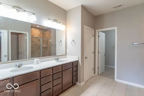8034 Milender Boulevard Indianapolis IN 46237