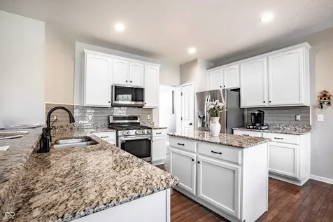 6225 Awl Court Noblesville IN 46062