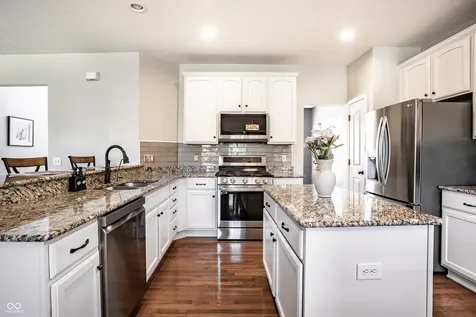 6225 Awl Court Noblesville IN 46062