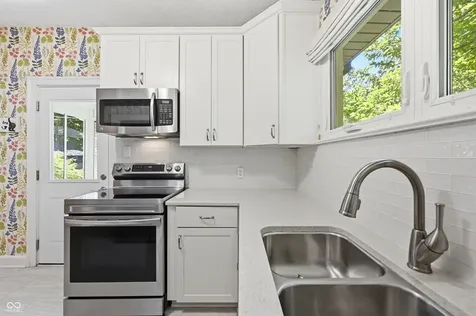 6039 Guilford Avenue Indianapolis IN 46220