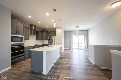 2952 W New York Street Indianapolis IN 46222