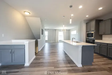 2952 W New York Street Indianapolis IN 46222