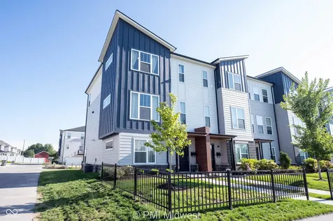 2952 W New York Street Indianapolis IN 46222