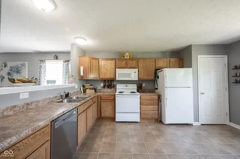 18653 Pilot Mills Drive Noblesville IN 46062