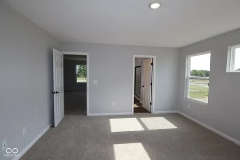 10043 Rosalee Drive Noblesville IN 46060