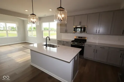 10043 Rosalee Drive Noblesville IN 46060