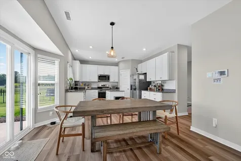 5526 Woods Pointe Drive Mccordsville IN 46055