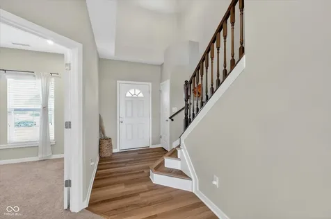 5526 Woods Pointe Drive Mccordsville IN 46055