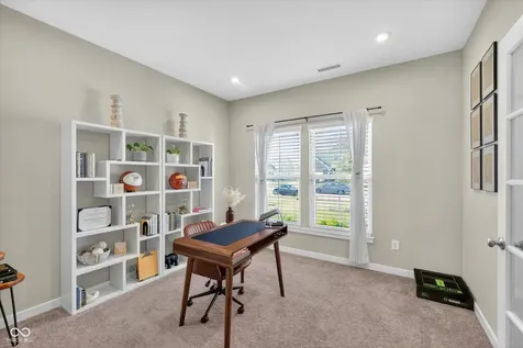 5526 Woods Pointe Drive Mccordsville IN 46055
