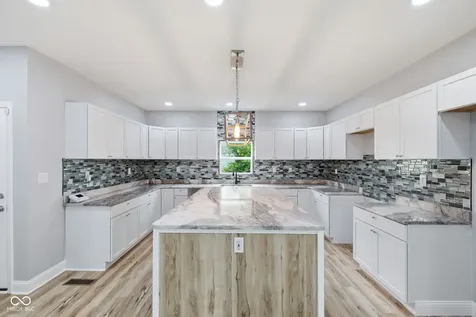2318 E Brookside Avenue Indianapolis IN 46218