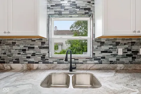 2318 E Brookside Avenue Indianapolis IN 46218