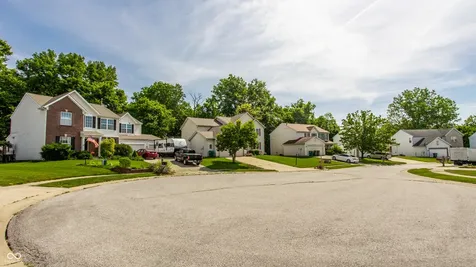 2454 Ring Necked Drive Indianapolis IN 46234