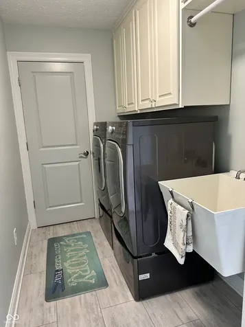 7647 Sea Crest Way N Noblesville IN 46062