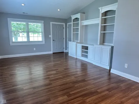 7647 Sea Crest Way N Noblesville IN 46062