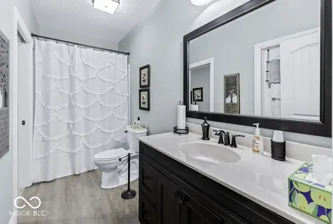 1135 Wyndham Way Greenwood IN 46142