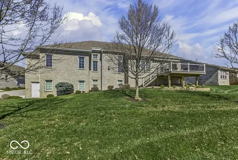 1135 Wyndham Way Greenwood IN 46142