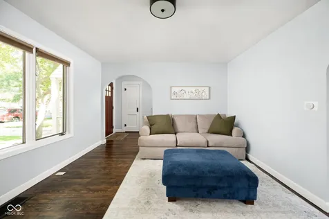 6157 Primrose Avenue Indianapolis IN 46220