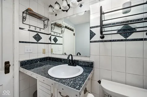 6157 Primrose Avenue Indianapolis IN 46220